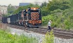 WE 3073 returns with the empties a bit later.